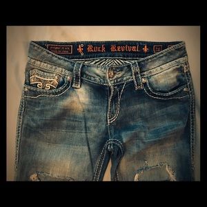 ROCK REVIVAL JEANS WOMEN’S SIZE 28